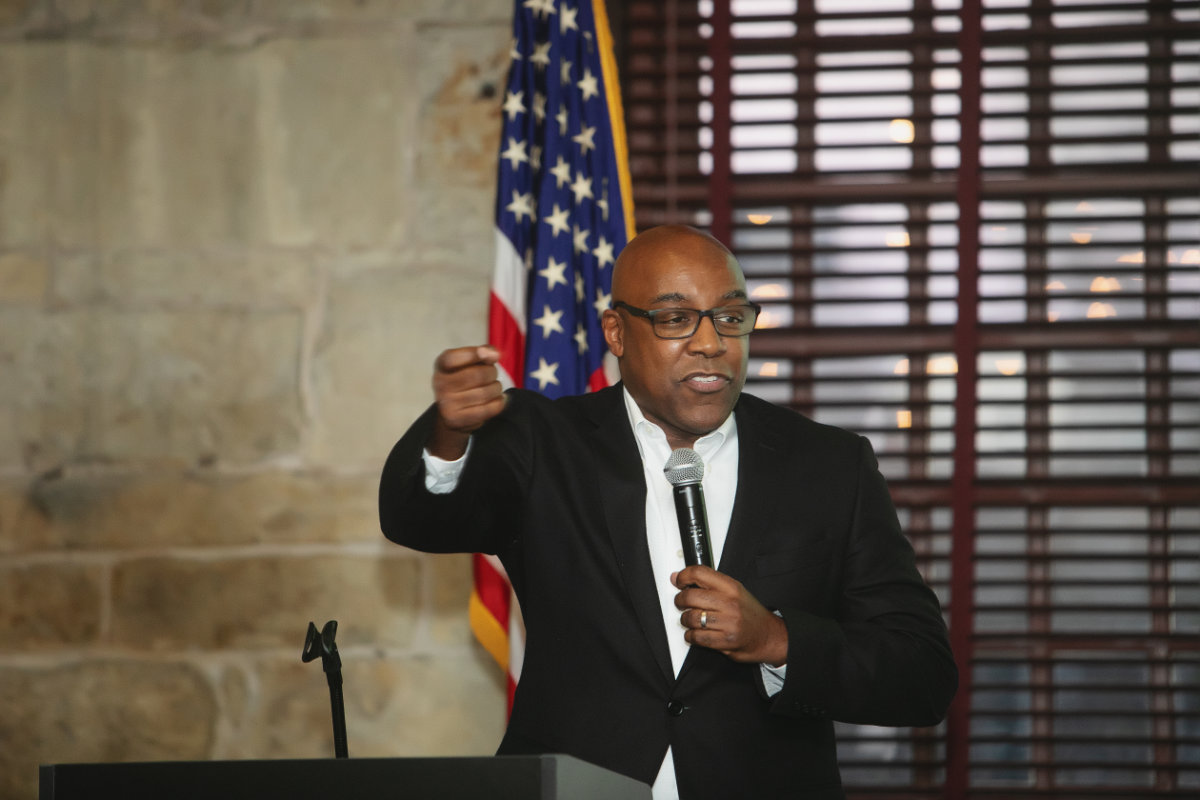 Kwame Raoul at the Kane County Democrats Truman Dinner 2022
