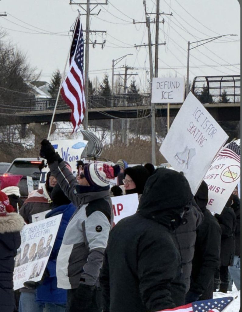 january 2026 ice protest south elgin 21